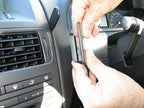 Brodit ProClip 654212 voor Ford Falcon FG-series 2008-2010 - montagepositie op dashboard