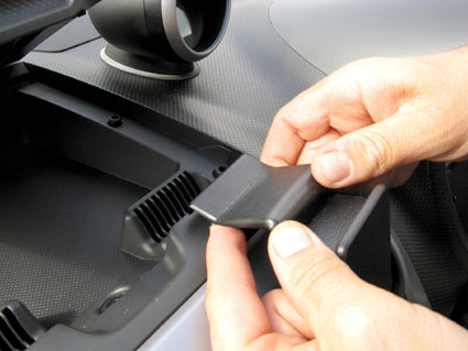 Brodit ProClip 654220 voor Holden Agila 2008-2010, Opel Agila 2008-2015 e.a. - ProClip geplaatst in het voertuig