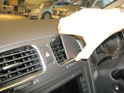 Brodit ProClip 654260 voor Volkswagen Golf VI Variant 2010-2012 en Volkswagen Golf VI 2009-2012 - ProClip geplaatst in het voertuig