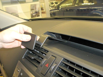 Brodit ProClip 654266 voor Mazda 6 2008-2012 - ProClip geplaatst in het voertuig