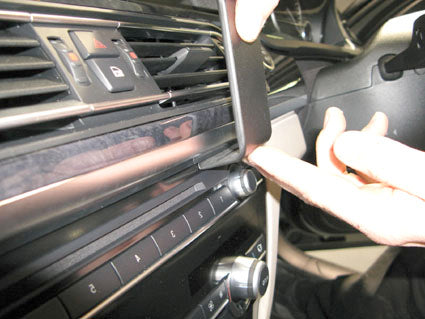 Brodit ProClip 654298 voor BMW 7-series F01, F02 2009-2015 - montagepositie op dashboard