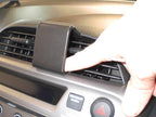 Brodit ProClip 654319 voor Honda Jazz 2009-2014 en Honda Fit 2009-2013 - detail van dashboardmontage