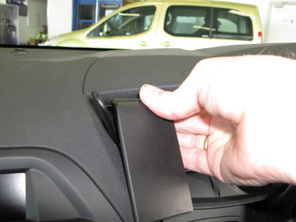 Brodit ProClip 654329 voor Citroen C5 III 2008-2017 - ProClip geplaatst in het voertuig