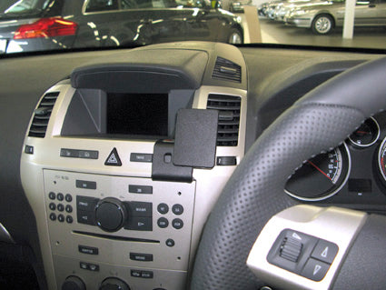 Brodit ProClip 654335 voor Opel Zafira B 2005-2011 en Vauxhall Zafira B 2005-2011 - installatiepositie