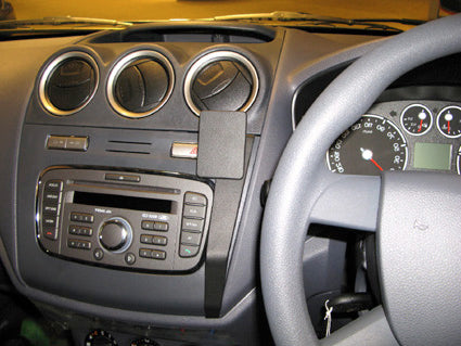 Brodit ProClip 654379 voor Ford Transit Connect 2010-2013 en Ford Tourneo Connect 2010-2013 - installatiepositie