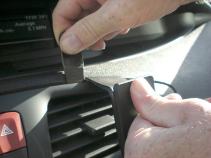 Brodit ProClip 654390 voor Renault Scénic 2010-2016 - ProClip geplaatst in het voertuig