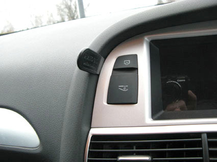 Brodit ProClip 654430 voor Audi S6 2010 en Audi A6 2010 - montagepositie op dashboard