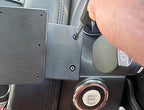 Brodit ProClip 654535 voor Nissan Patrol 2011-2019 - detail van dashboardmontage