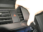 Brodit ProClip 654555 voor Chevrolet Spark 2011-2015 - detail van dashboardmontage