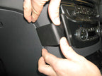 Brodit ProClip 654588 voor Peugeot 508 2011-2018 - detail van dashboardmontage