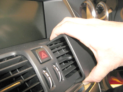 Brodit ProClip 654611 voor Volvo XC60 2011-2017 - ProClip geplaatst in het voertuig