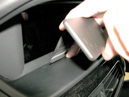 Brodit ProClip 654618 voor Mercedes Benz C-Class (180-320) 2011-2014 - montagepositie op dashboard