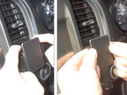 Brodit ProClip 654647 voor Chrysler 300C 2011-2014 - detail van dashboardmontage