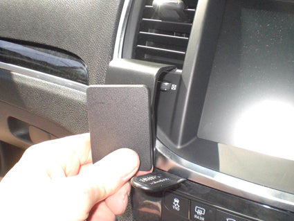 Brodit ProClip 654648 voor Chrysler 300C 2011-2014 - ProClip geplaatst in het voertuig