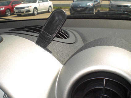 Brodit ProClip 654661 voor Mini Paceman 2013-2016 en Mini Countryman 2010-2016 - montagepositie op dashboard