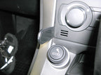Brodit ProClip 654678 voor Chevrolet Captiva 2012-2014 en Holden Captiva 2012-2016 - montagepositie op dashboard
