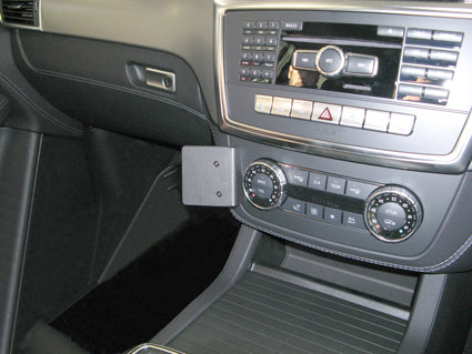 Brodit ProClip 654709 voor Mercedes Benz M-Class/ML 2012-2015, Mercedes Benz GLE-Class 2016-2019 en Mercedes Benz GL-Class 2013-2019 - installatiepositie