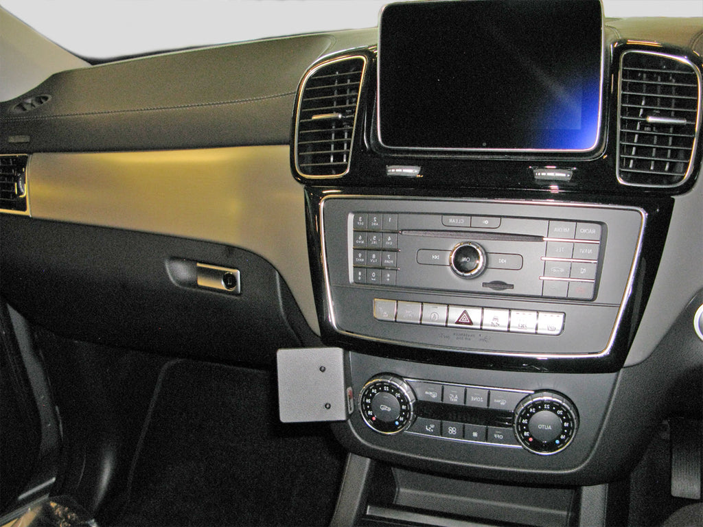 Brodit ProClip 654709 voor Mercedes Benz M-Class/ML 2012-2015, Mercedes Benz GLE-Class 2016-2019 en Mercedes Benz GL-Class 2013-2019 - productfoto zwarte ABS montagebasis