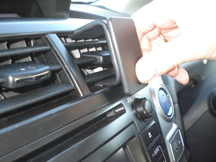Brodit ProClip 654713 voor Toyota Prius + 2012-2014 - ProClip geplaatst in het voertuig