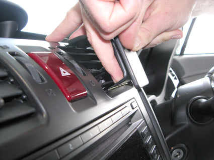 Brodit ProClip 654747 voor Subaru XV 2012-2017, Subaru XV 2012-2016 e.a. - ProClip geplaatst in het voertuig