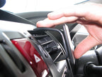 Brodit ProClip 654747 voor Subaru XV 2012-2017, Subaru XV 2012-2016 e.a. - detail van dashboardmontage