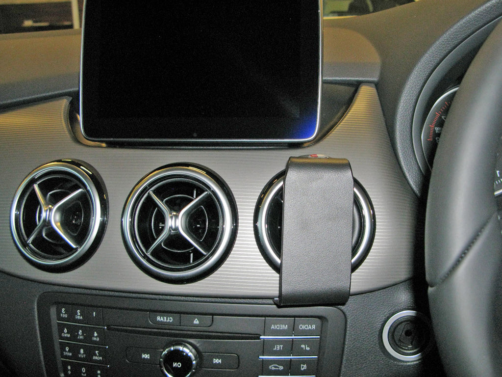 Brodit ProClip 654749 voor Mercedes Benz B-Class 2012-2018 - montagefoto 6