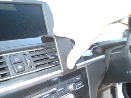 Brodit ProClip 654781 voor BMW 6-series F06, F12, F13 2012-2019 - ProClip geplaatst in het voertuig
