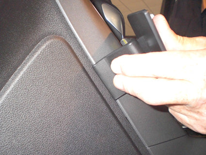 Brodit ProClip 654796 voor Ford Kuga 2013-2019 en Ford Escape 2017-2020 - ProClip geplaatst in het voertuig