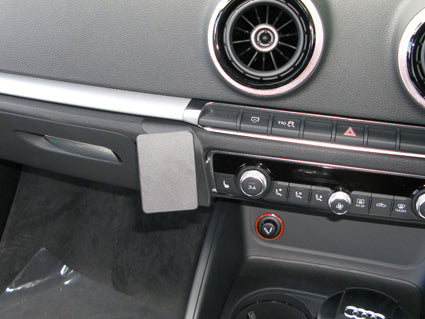 Brodit ProClip 654805 voor Audi S3 2013-2020 en Audi A3 2013-2020 - installatiepositie