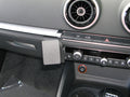 Brodit ProClip 654805 voor Audi S3 2013-2020 en Audi A3 2013-2020 - installatiepositie