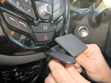 Brodit ProClip 654849 voor Ford B-Max 2013-2018 - montagepositie op dashboard