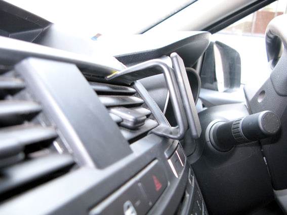 Brodit ProClip 654863 voor Mazda BT 50 2013-2015 - montagefoto 6