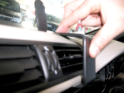 Brodit ProClip 654880 voor Fiat Panda 2013-2021 - detail van dashboardmontage