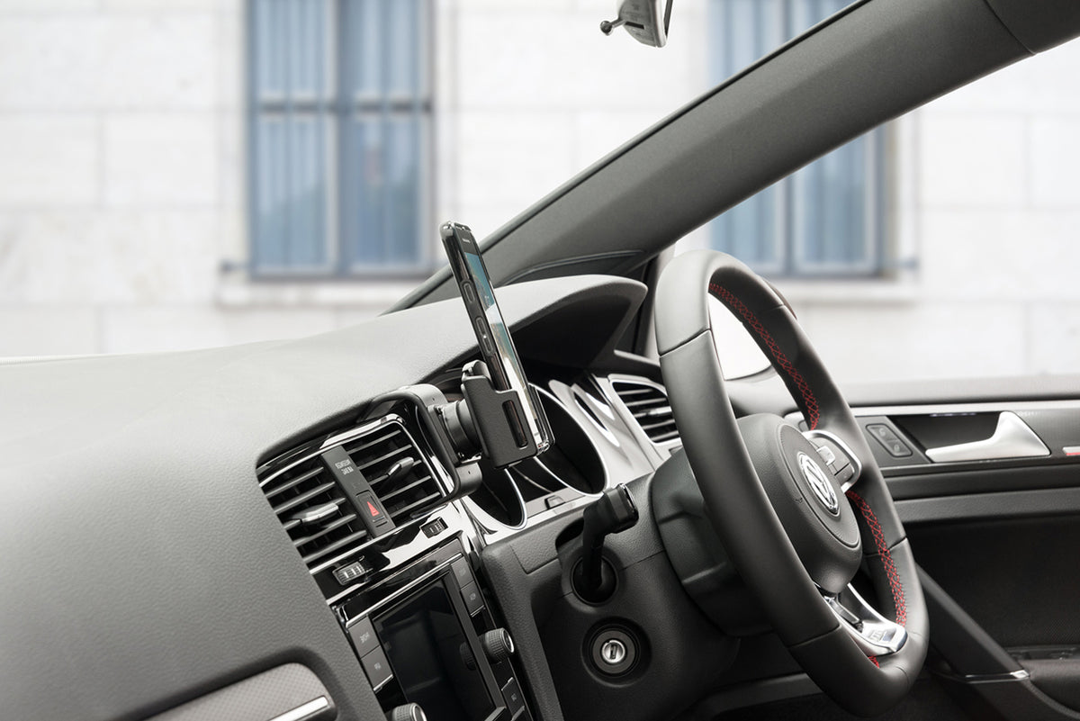 Brodit ProClip 654889 voor Volkswagen Golf VII Wagon 2013-2020, Volkswagen Golf VII Variant 2013-2020 e.a. - montagefoto 7