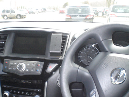 Brodit ProClip 654895 voor Nissan Pathfinder 2013-2021 - installatiepositie
