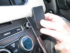 Brodit ProClip 654937 voor Land Rover Range Rover Sport 2014-2022 - ProClip geplaatst in het voertuig