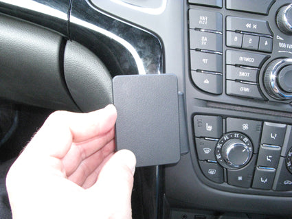 Brodit ProClip 654951 voor Holden Cascada 2014-2020 en Vauxhall Cascada 2014-2015 - ProClip geplaatst in het voertuig