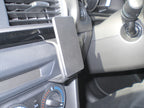 Brodit ProClip 654966 voor Mazda 3 2014-2018 - detail van dashboardmontage