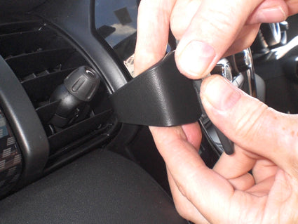 Brodit ProClip 655010 voor Mini One 2016-2018 en Mini Cooper 2014-2021 - ProClip geplaatst in het voertuig