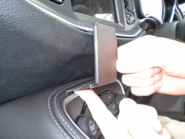 Brodit ProClip 655052 voor Dodge Challenger 2015-2023 - ProClip geplaatst in het voertuig