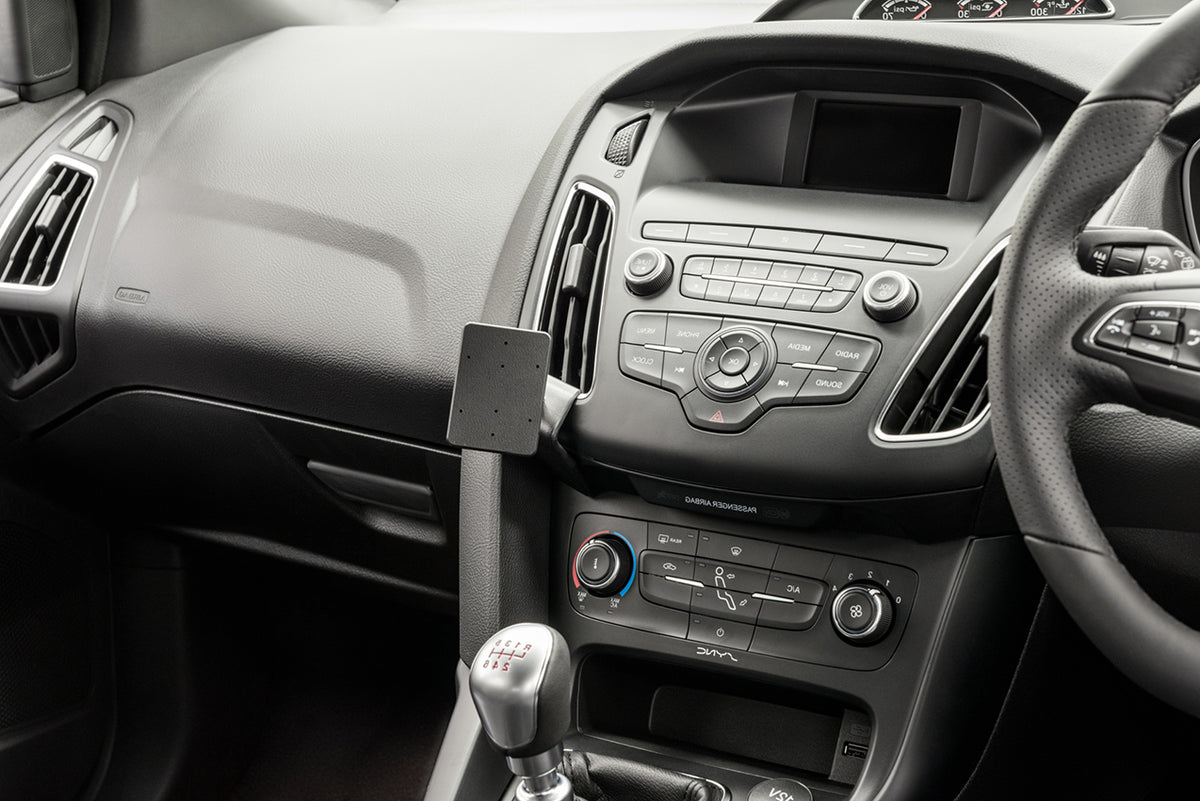 Brodit ProClip 655066 voor Ford Focus 2015-2018 - montagefoto 8