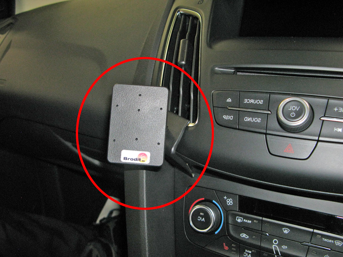 Brodit ProClip 655066 voor Ford Focus 2015-2018 - montagefoto 9