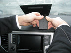 Brodit ProClip 655074 voor Volkswagen Golf SV 2015-2021 - detail van dashboardmontage