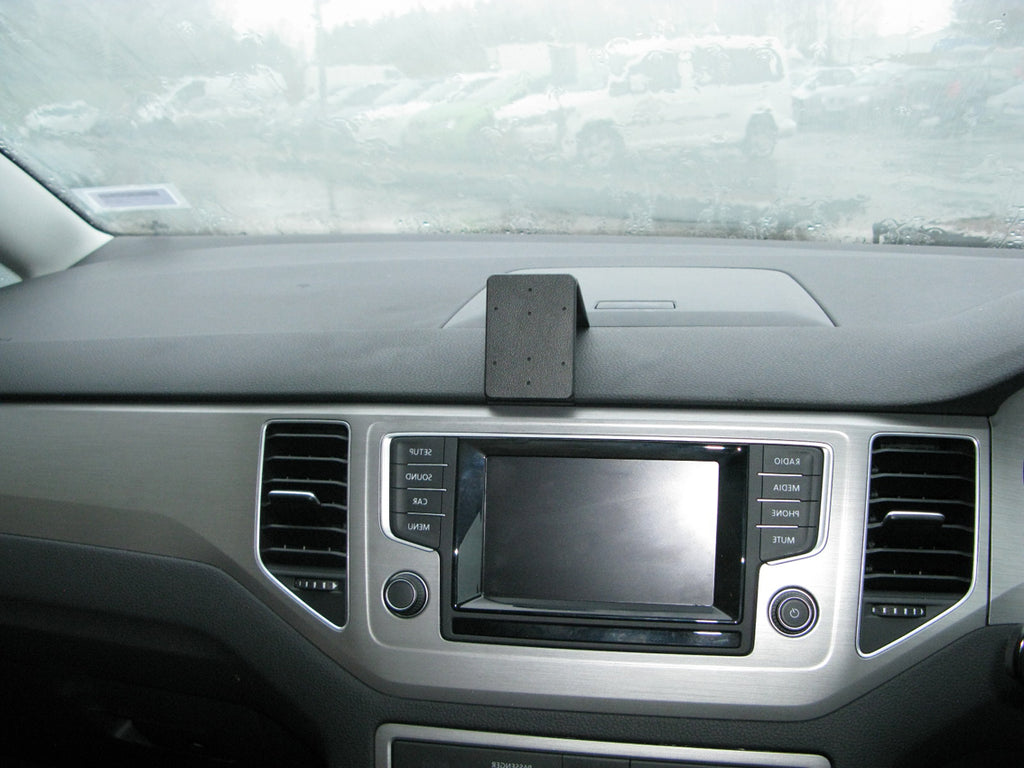 Brodit ProClip 655074 voor Volkswagen Golf SV 2015-2021 - montagefoto 6