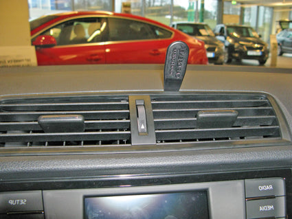 Brodit ProClip 655076 voor Skoda Fabia 2015-2021 - montagepositie op dashboard