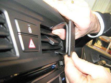 Brodit ProClip 655083 voor Hyundai i20 2015-2018 - ProClip geplaatst in het voertuig