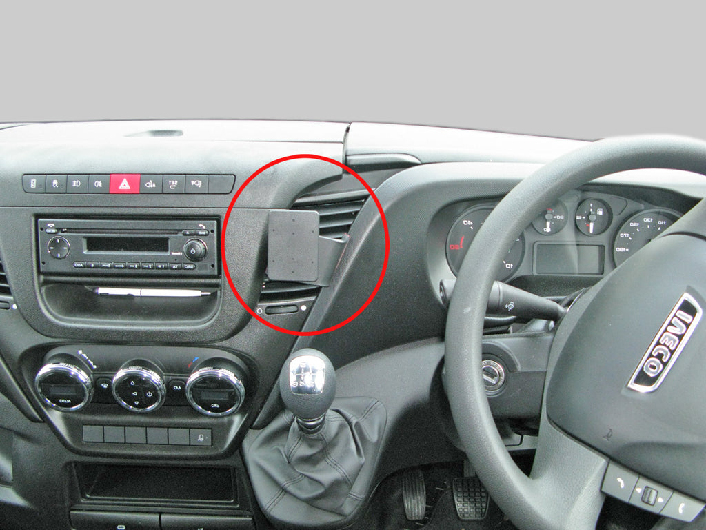Brodit ProClip 655089 voor Iveco Daily 2015-2026 - productfoto zwarte ABS montagebasis