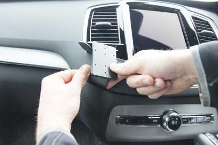 Brodit ProClip 655100 voor Volvo XC90 2015-2024 - detail van dashboardmontage