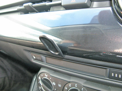 Brodit ProClip 655114 voor Mazda CX-3 2015-2023 en Mazda 2 2015-2023 - montagepositie op dashboard