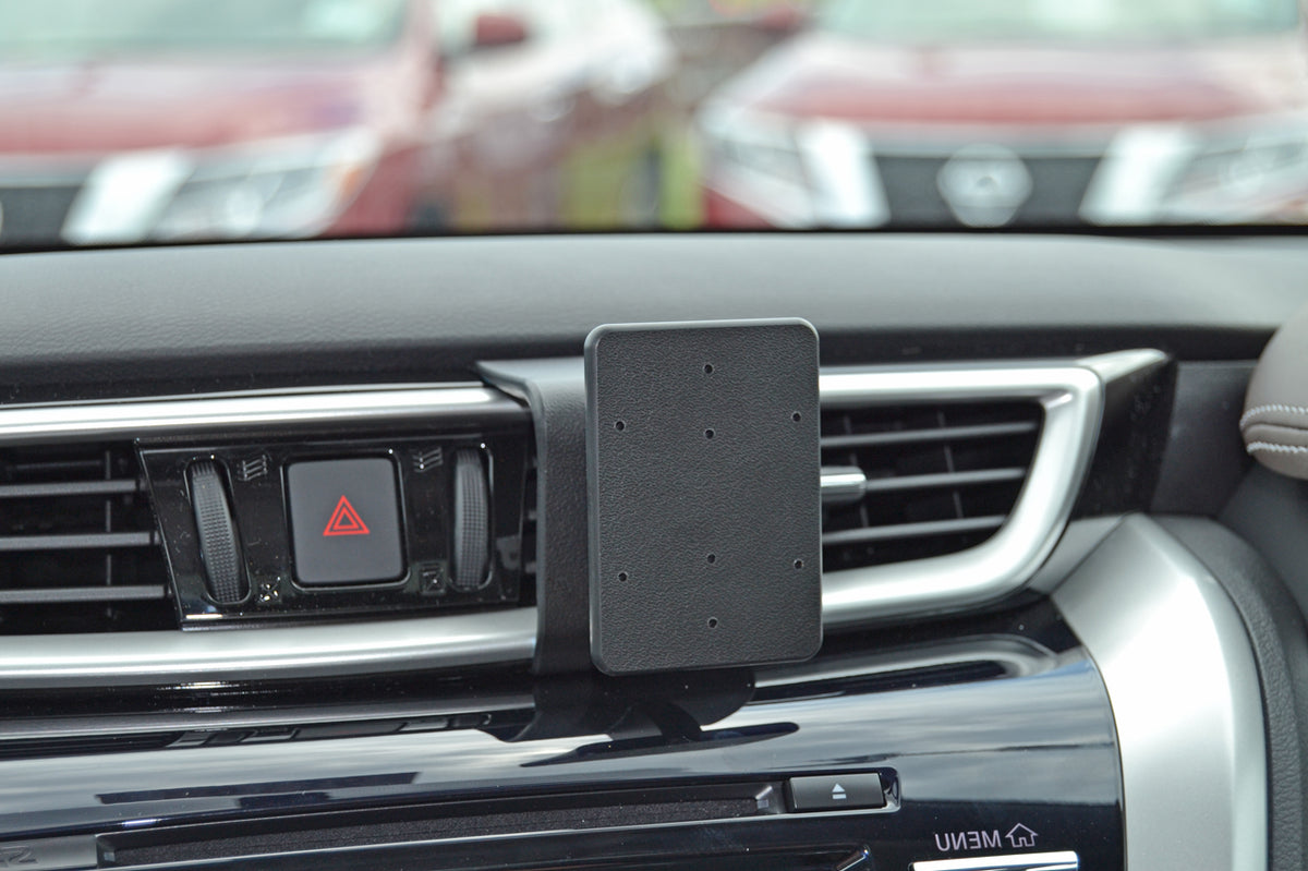 Brodit ProClip 655121 voor Nissan Murano 2015-2024 - productfoto zwarte ABS montagebasis